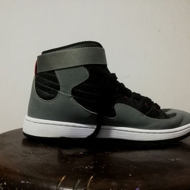 Zapatillas de Baloncesto (Tenis), marca: Nike Air Jordan, modelo: Jordan KO 23, talla 43, Originales Auténticos - 3/3