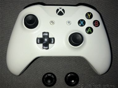 Se Vende mando de Xbox One S - Img main-image-45801191