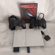 Vendo Playstation 2 exelente estado con dos mandos prácticamente nuevos - Img 55610396