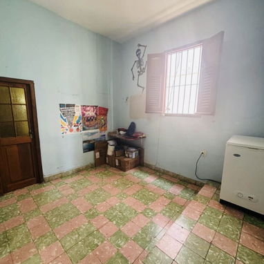 Casa independiente con garaje y negocio. Calle B en Lawton. 3/4, 2 baños. Tel. 52703482 - Img 124824931