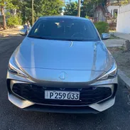 Vendo o Negocio o MG 3 2025 con 11,000 km - Img 53232691