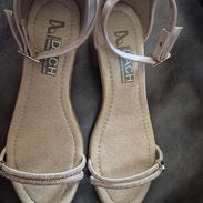 Venta de sandalias para mujer Número 40 - Img 55824057