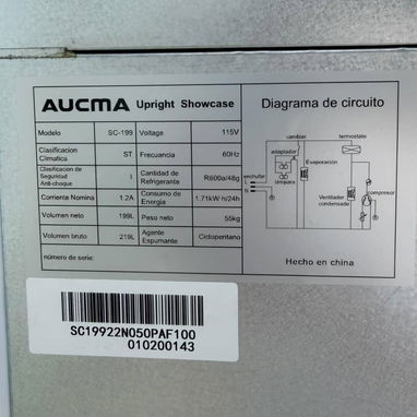 Exhibidora AUCMA (con llave y cerradura) - 3/4