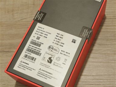 OnePlus 12, 12/256, Color Negro. Dual SIM - Img 68016188