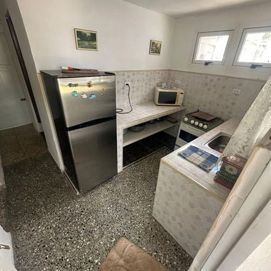 Biplanta con Piscina en venta - Img 121364006