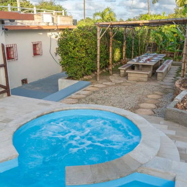 J Casa de renta con piscina en Guanabo cerca del mar GUA-011 - 8/8