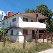 Vendo casa biplanta con patio - Img 55335063