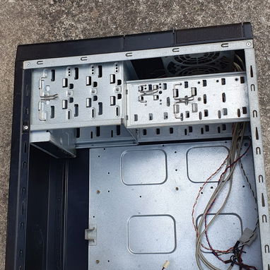 Se Vende chasis para pc - 3/3