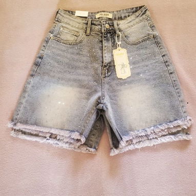 Shorts de mujer - Img 123053033