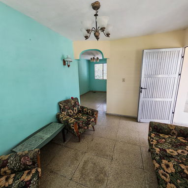 28000€ Casa amplia en Reparto Chibas - 4/5