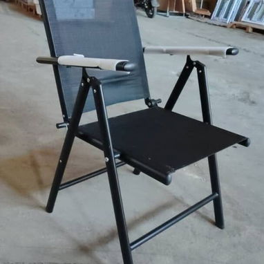 *Sillas de terraza*  Se vende la caja que trae 2 sillas  *110💵 con 🚘 incluído* - 2/3