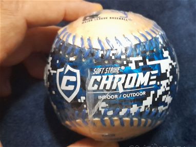 Pelota de teeball Franklin Chrome de nucleo suave. 9 Pulgadas. 4 Onzas. Producto oficial de la MLB: nueva de paquete - Img 67466157