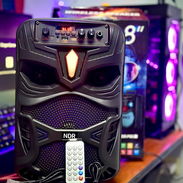 Bocina NDR de 8 pulgadas 💙 🔊Sonido Potente: Sus 8" garantizan bajos que se sienten. 💙Iluminación LED: Crea el ambient - Img 57195583