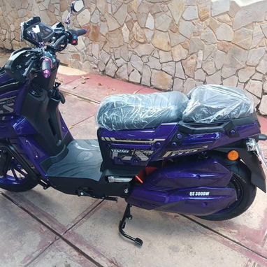 MOTO ELECTRICA YOAZAKY TANK 2026 - 3/6