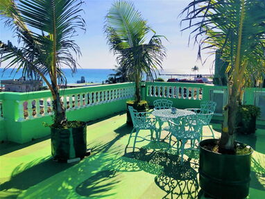 Se renta casa de 5 habitaciones a 60 metros de la playa de Guanabo. 54026428 - Img main-image