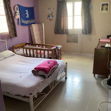 VENTA DE CASA CON AUTO INCLUIDO EN LA LOCALIDAD DE JUSTIZ A 3 KM DE PLAYA GUANABO. - 7/10