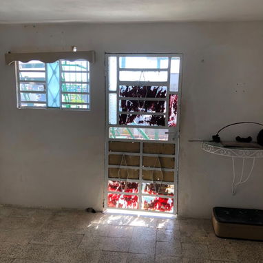 *160🏡EN VENTA ! APTO de 3 plantas☝🏽en el Cerro [ es un interior de catiguria por 10mil*  💡*‼️❕️‼️OJOOO NUNCA SE VA LA - 4/10