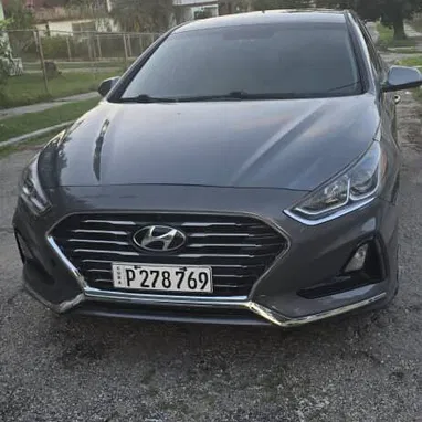 🚘Sonata del 2018, Motor 2.4, Pintura de fábrica, ✅electricidad, ✅confort, perfecto para la familia 😌, 60 mil millas 😎 - Img 125737063