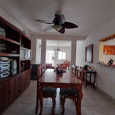 REPARTO MARTÍ CASA TOTALMENTE INDEPENDIENTE, GARAGE 5/4, 2 plantas Pueden vivir 2 familias independientes. 53356139 - Img 114051998