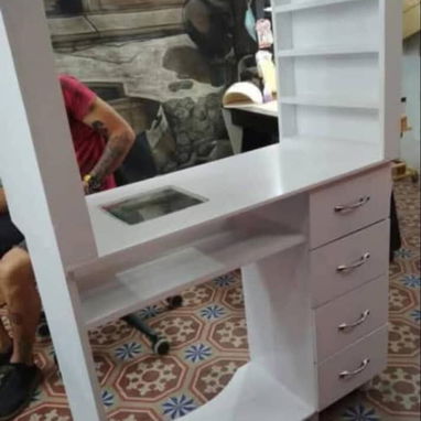 MESITAS DE UÑAS - Img 125272555