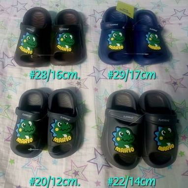 Crocs y sandalias de goma para niñ@s - Img 121418556