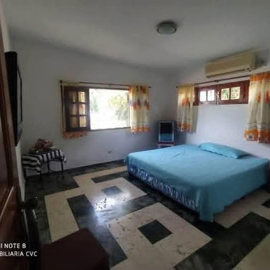 Casa independiente con piscina - Img 114380612