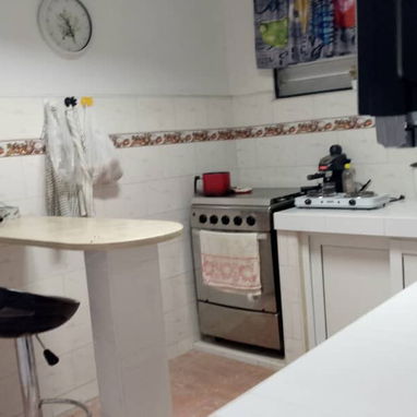 casa independiente 4 cuartos y dos banos - Img 125685532