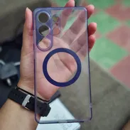 Funda transparente con borde de color morado con anillo magnético integrado. - Img 55982798