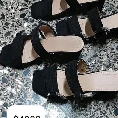 Tacones y sandalias artesanales - 9/10