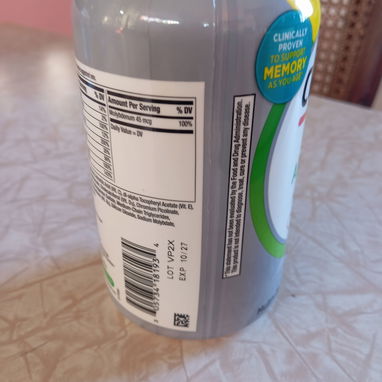 Vendo 1 frasco de CENTRUM SILVER ADULTOS 50 + - Img 123299190