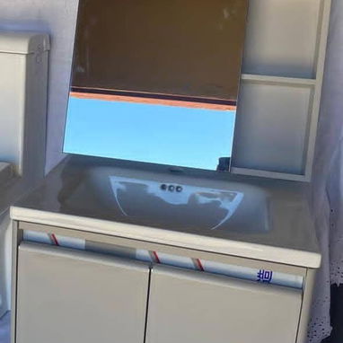 🚧 INODORO MONOLÍTICO CON SU HERRAJE DEL TANQUE Y JUNTA DE CERA LAVAMANOS CON MUEBLE BOTIQUIN CON ESPEJO SIN LUZ LED 🚧 - Img 119828972
