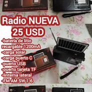 RADIO PORTÁTIL DE BATERÍA CON CARGA SOLAR Y LINTERNA (NUEVA EN SU CAJA) - Img 55827376