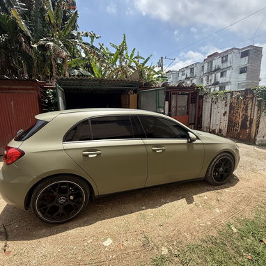 Mercedez benz A200  150k km perfecto estado llantas 19 AMG - Img 122762861