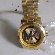 Reloj de pulsera de mujer - Img 45414890