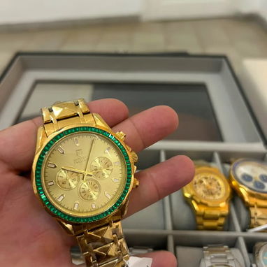 Reloj Monster Prestige, Modelo de Invicta - 2/2