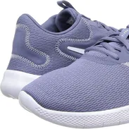 Calzado NIKE ORIGINALES rebajado a 50 usd 58480387 - Img 51741512