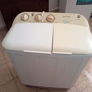 Lavadora semiautomática de uso - Img 57461784
