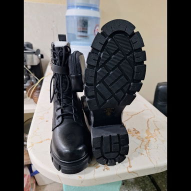 Botas de mujer - 2/3