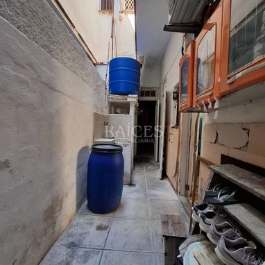 ¡Opotunidad de Inversión! Apartamento Capitalista en el Vedado cercano a la Embajada de EEUU - $36 000 USD - 8/9