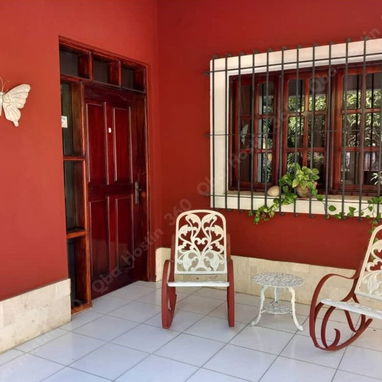 RENTA casa independiente de 1 habitacion con Qba Hostin 360 en la Ciudad de LAS TUNAS. - Img 126197593