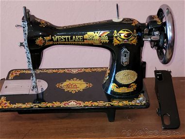 Maquina de coser nueva, similar a la Singer - Img main-image-45622782