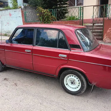 Se vende Lada 1600 - Img 123722438