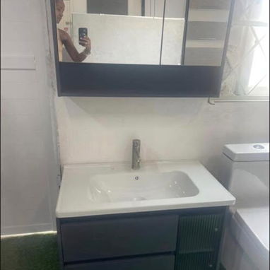 mueble de baño con su botiquín y mensajería incluida - Img 123884819