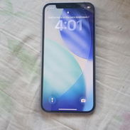 ✅ Vendo iPhone 📲 12 en 220 USD Batería 🔋 81 original Almacenamiento 64 g Tiene la última actualización ⚙️ 26.2 Nun - Img 55938614