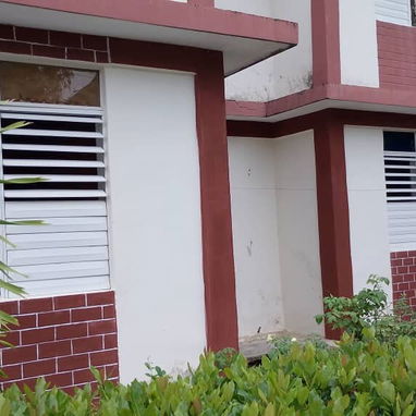 Casa de Placa ideal para Negocio en Bayamo 3 habitaciones. Abiertos a ofertas - 10/10