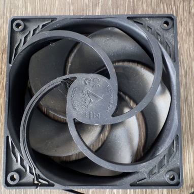 3 Fanes Artic P12 120 mm X10 USD - Img 122262660