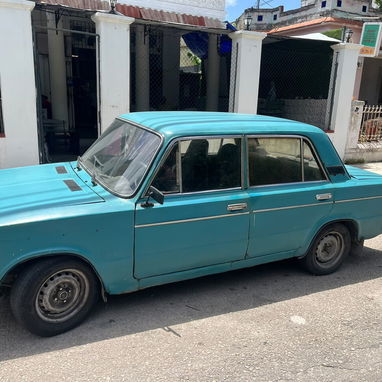 Lada 1600 4000 usd - Img 126745167