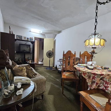 VENTA O PERMUTA DE APARTAMENTO CAPITALISTA CON 2 NIVELES, 2 APARTAMENTOS EN 1 PROPIEDAD CON VISTAS AL MAR Y A LA CIUDAD. - 4/10