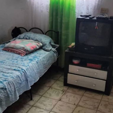 Ofertaaa casa independiente de 4 cuartos con patio de tierra!!! - Img 119041328