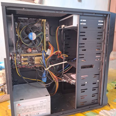 Se vende PC COMPLETA!!! - 4/7